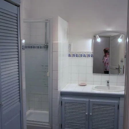 דירה Avec Patio Et Garage Centre Et *